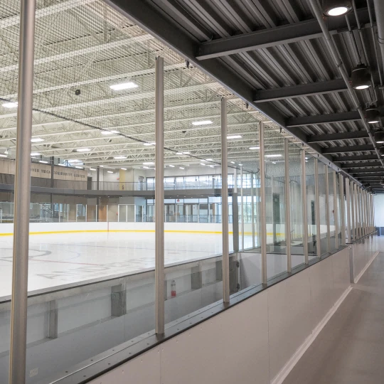 Tempered glass rink shield