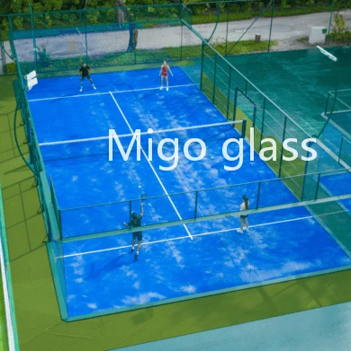 Padel Court glersmiður