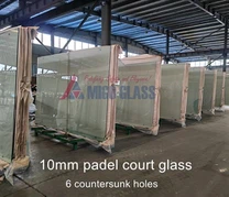 Padel Court gler