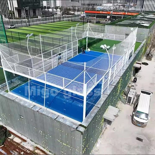 Padel Court öryggisglerveggur