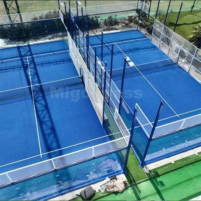 Padel Court öryggisgler