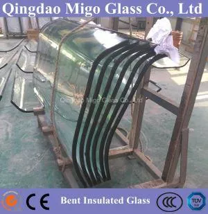 Bogið einangrað gler